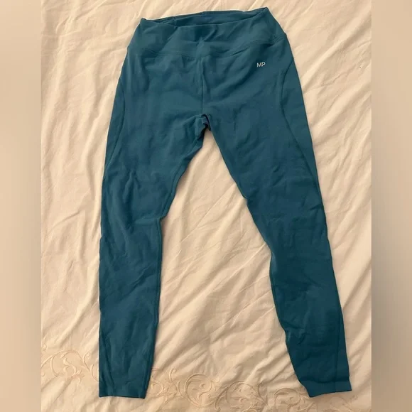 MyProtein workout outfit, leggings, sport bra, long sleeve, shorts. Blue, size M - Picture 3 of 9